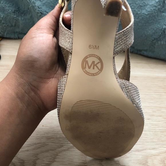 Michael Kors 3.5 Inch Heels - Picture 4 of 6